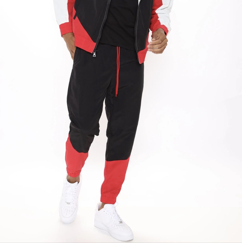 NWT Fashion Nova Vegas Next Weekend Jogger - Black/Combo